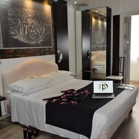 Hotel Perugino Milan Exterior photo