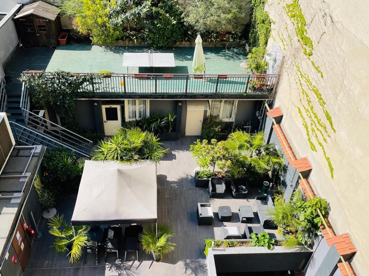 Hotel Perugino Milan Exterior photo