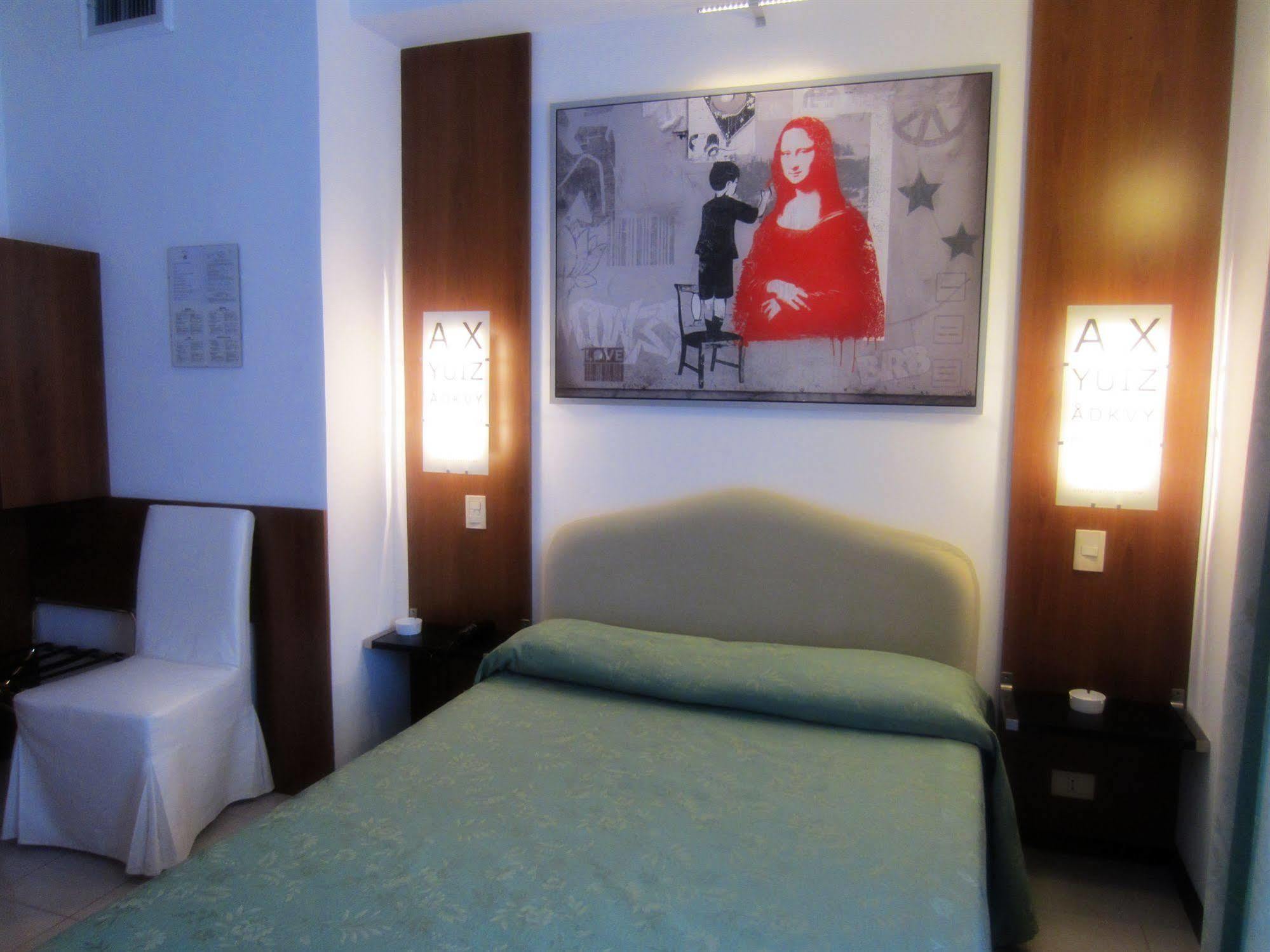 Hotel Perugino Milan Exterior photo